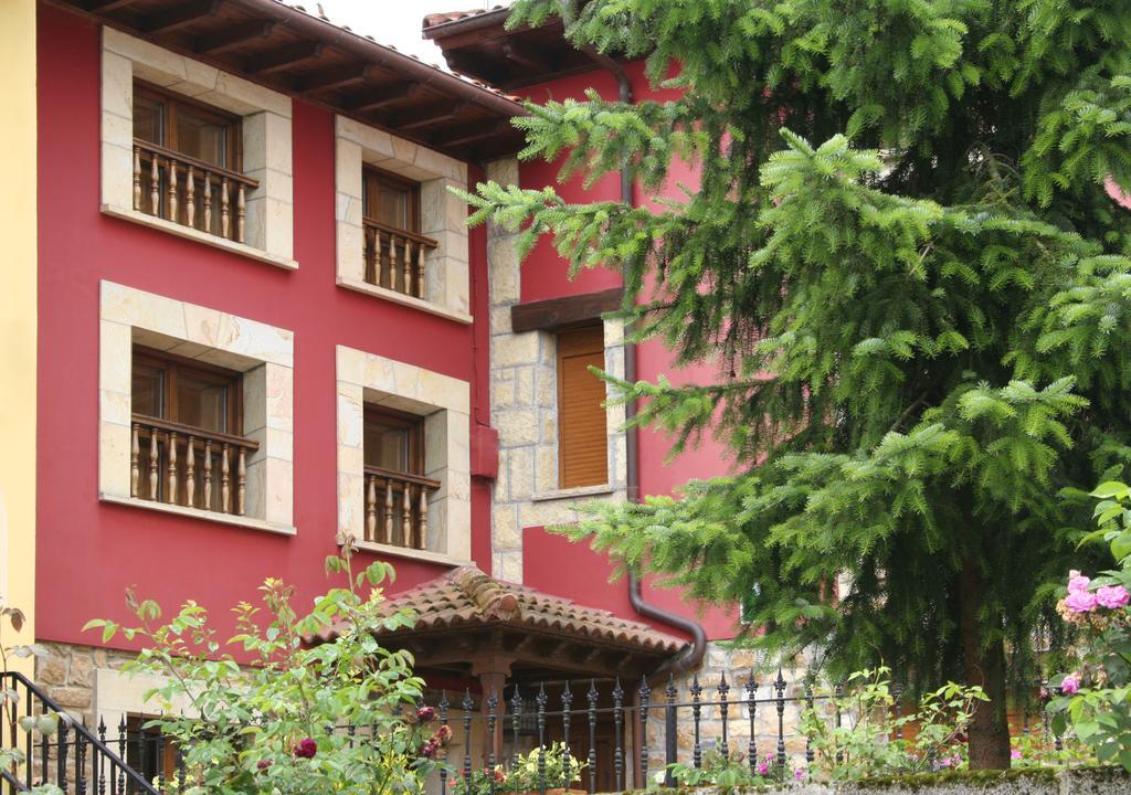 Casa Rural La Regoria Carrena de Cabrales Exterior foto