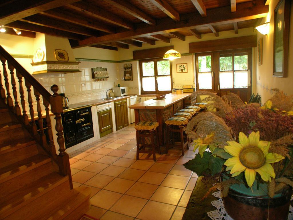 Casa Rural La Regoria Carrena de Cabrales Exterior foto