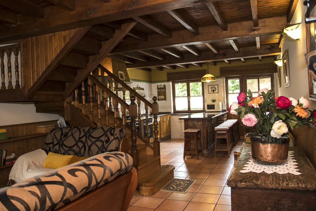 Casa Rural La Regoria Carrena de Cabrales Exterior foto